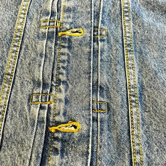 Old Navy Blue Jean Jacket size XXL Never been worn button front and on sleeve - Picture 9 of 16